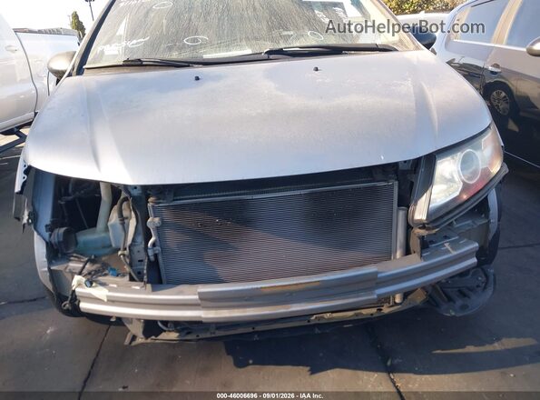 5FNRL5H27HB017439 2017 HONDA ODYSSEY Silver Вид спереду