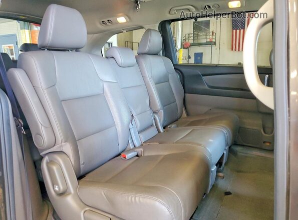 5FNRL5H68GB032209 2016 HONDA ODYSSEY Gray Vista interior trasera