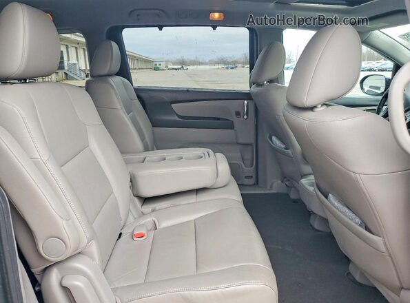 5FNRL5H91GB009154 2016 HONDA ODYSSEY Серебряный Вид задней части салона