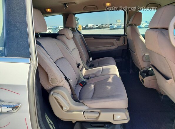 5FNRL6H54KB062197 2019 HONDA ODYSSEY White უკანა სალონის ხედი