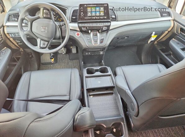 5FNRL6H66TB036548 2026 HONDA ODYSSEY Black Widok deski rozdzielczej