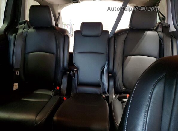 5FNRL6H68RB046555 2024 HONDA ODYSSEY Charcoal Vista de los asientos traseros
