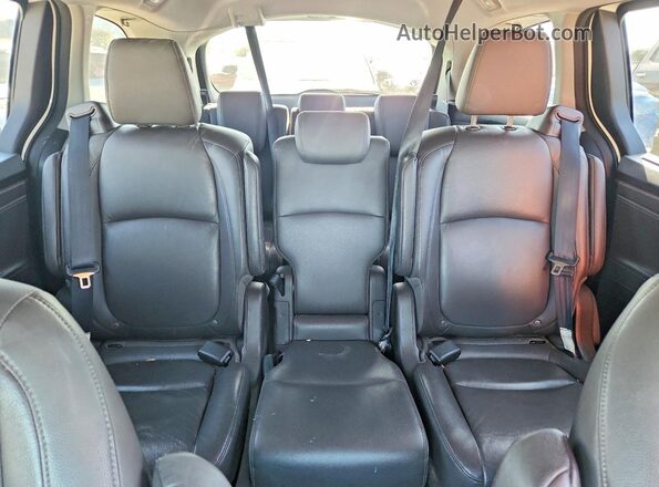 5FNRL6H71JB015001 2018 HONDA ODYSSEY White Widok tylnych siedzeń