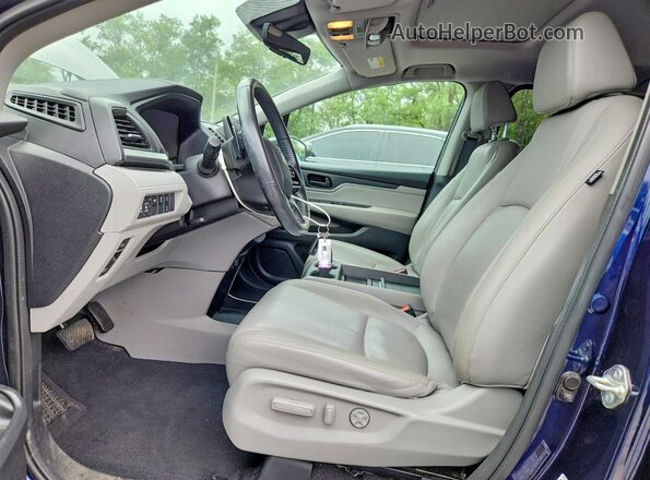 5FNRL6H71JB053487 2018 HONDA ODYSSEY Blue წინა სალონის ხედი