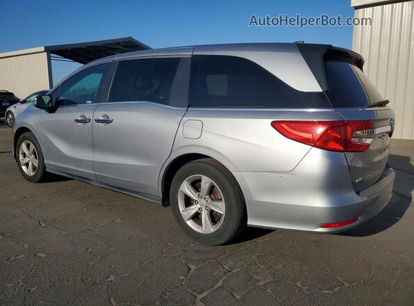 5FNRL6H74JB099895 2018 HONDA ODYSSEY Silver Задня ліва чверть