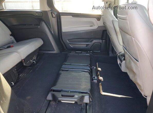 5FNRL6H74JB099895 2018 HONDA ODYSSEY Silver Вид задньої частини салону