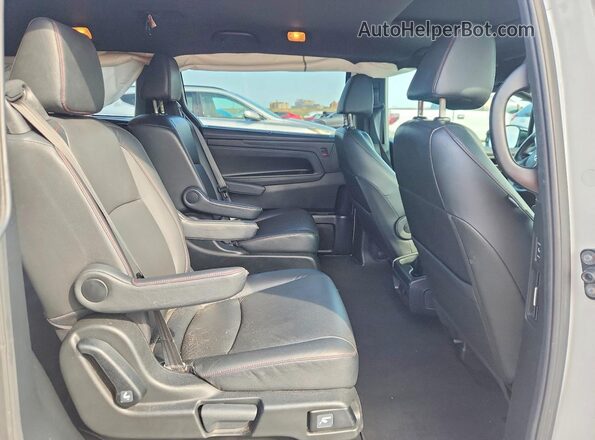 5FNRL6H74PB039091 2023 HONDA ODYSSEY White უკანა სალონის ხედი
