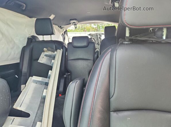 5FNRL6H76PB004052 2023 HONDA ODYSSEY White Rear seats view