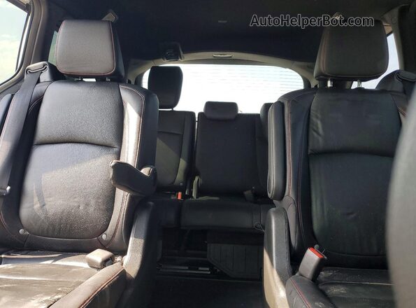 5FNRL6H7XPB076839 2023 HONDA ODYSSEY Белый Вид задних сидений