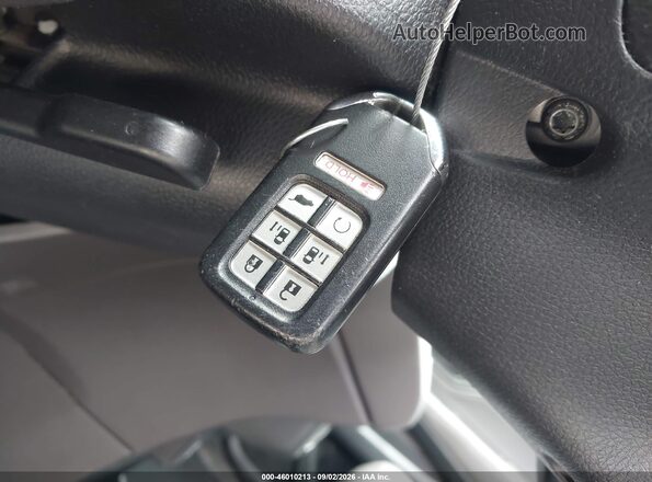 5FNRL6H83LB036458 2020 HONDA ODYSSEY White Вид панелі приладів