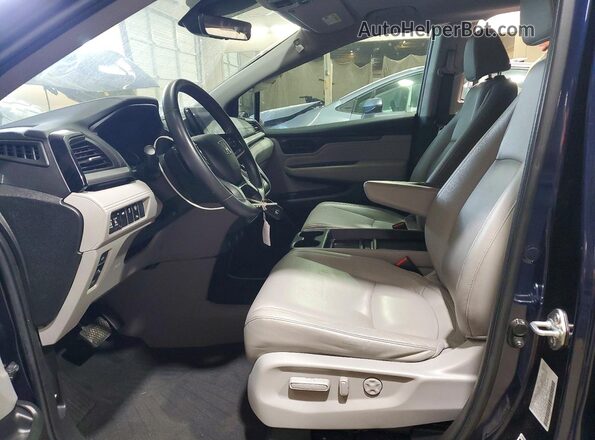 5FNRL6H88PB018530 2023 HONDA ODYSSEY Blue Вид салону спереду