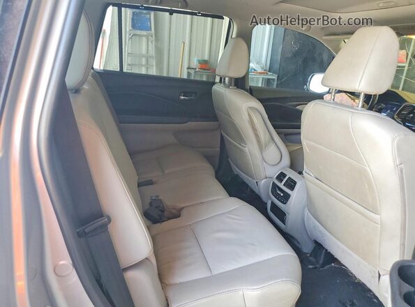 5FNYF5H24MB031599 2021 HONDA PILOT Silver Հետևի նստատեղերի տեսք