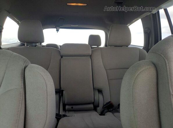 5FNYF5H36MB011847 2021 HONDA PILOT Серебряный Вид задних сидений