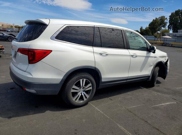 5FNYF5H55HB003987 2017 HONDA PILOT Белый Задняя правая четверть