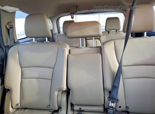 5FNYF6H51MB090108 2021 HONDA PILOT Maroon Widok tylnych siedzeń