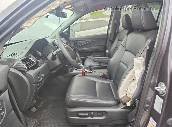 5FNYF6H68NB021295 2022 HONDA PILOT Gray Widok wnętrza z przodu