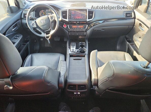 5FNYF6H92HB044313 2017 HONDA PILOT White Widok deski rozdzielczej