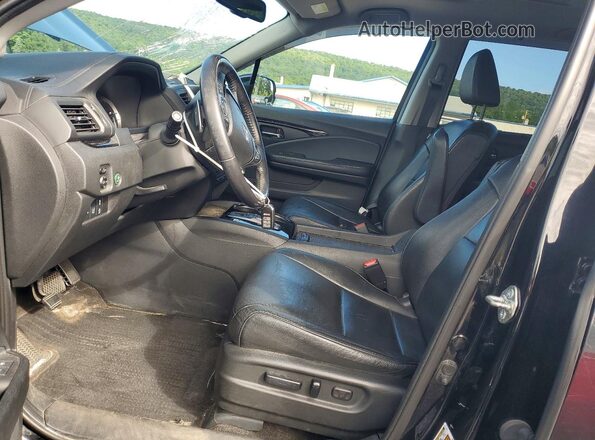 5FNYF6H92HB062195 2017 HONDA PILOT Черный Вид салона спереди