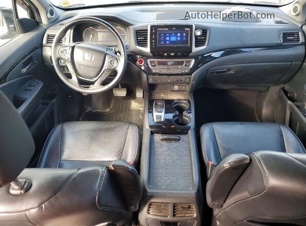 5FNYF6H92HB062195 2017 HONDA PILOT Черный Вид панели приборов