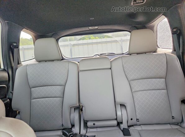 5FNYF8H08KB001115 2019 HONDA PASSPORT White უკანა სავარძლების ხედი