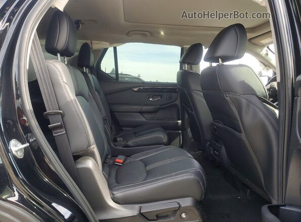 5FNYG1H70PB016233 2023 HONDA PILOT Black Widok wnętrza z tyłu