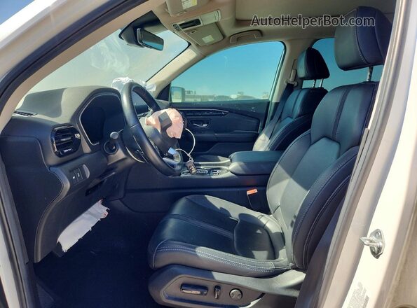 5FNYG2H71SB014781 2025 HONDA PILOT White Widok wnętrza z przodu