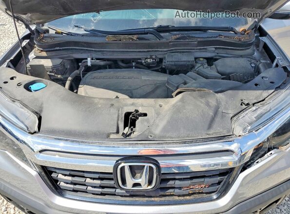 5FPYK3F15KB040357 2019 HONDA RIDGELINE Серебряный Вид задней части салона
