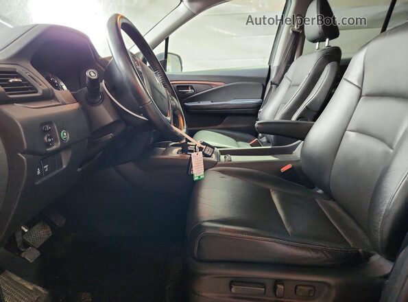 5FPYK3F65HB023692 2017 HONDA RIDGELINE Gray Vista interior delantera