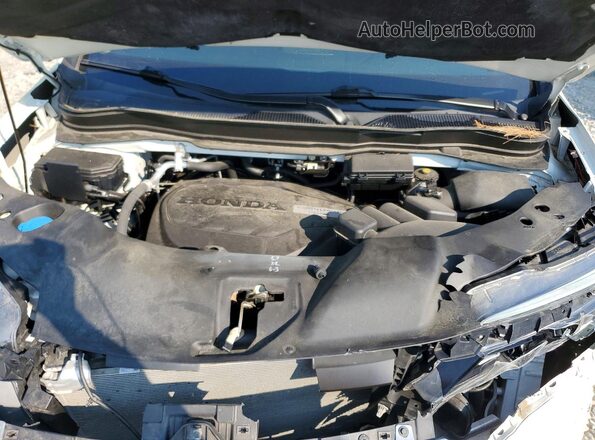 5FPYK3F70KB033241 2019 HONDA RIDGELINE Белый Вид задней части салона