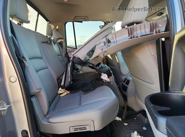 5FPYK3F70LB016991 2020 HONDA RIDGELINE Silver Widok tylnych siedzeń