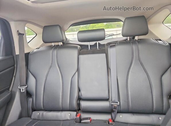 5J8TC2H5XLL024309 2020 ACURA RDX Silver Widok tylnych siedzeń