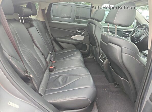 5J8TC2H5XLL024309 2020 ACURA RDX Silver Widok wnętrza z tyłu