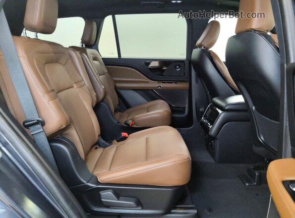 5LM5J7WC1PGL04865 2023 LINCOLN AVIATOR Blue Widok wnętrza z tyłu