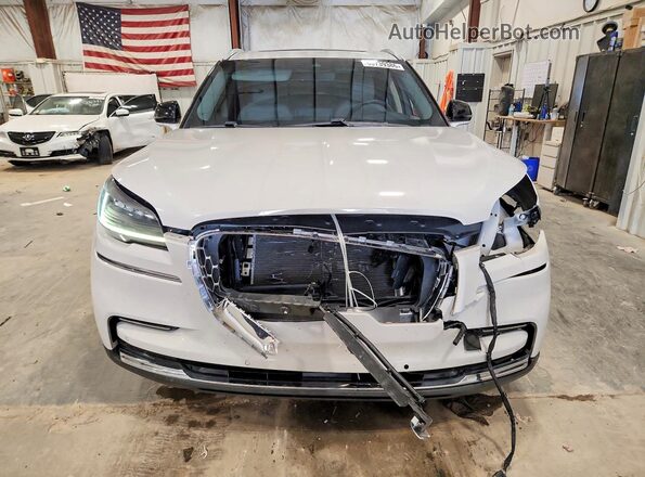 5LM5J7XC7RGL06072 2024 LINCOLN AVIATOR Желто-коричневый Вид спереди