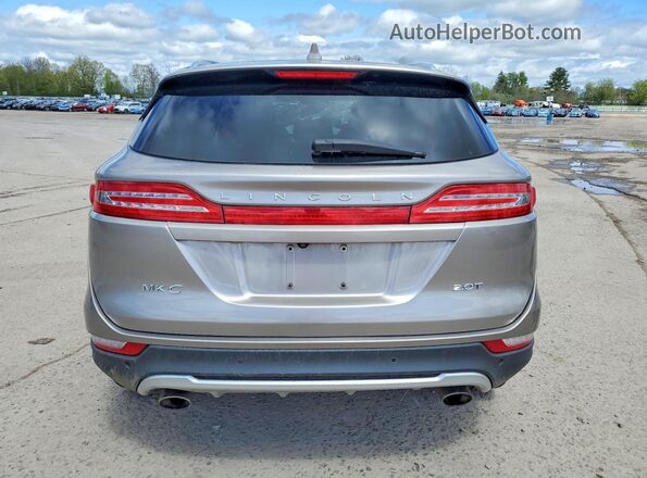 5LMCJ1C98JUL08093 2018 LINCOLN MKC Beige Rear view