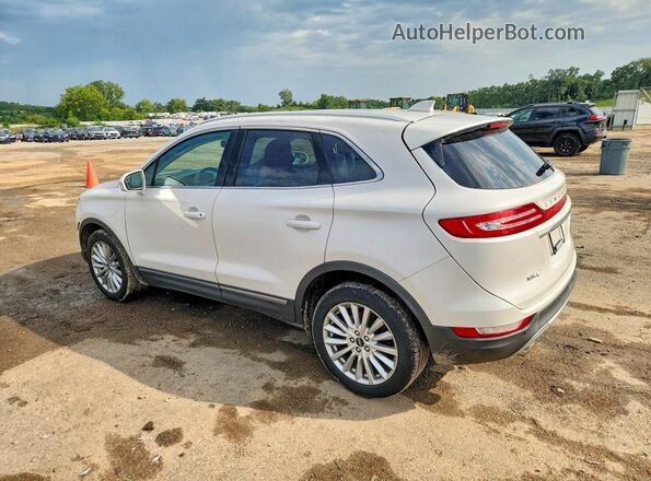 5LMCJ1D95KUL26549 2019 LINCOLN MKC White Rear left