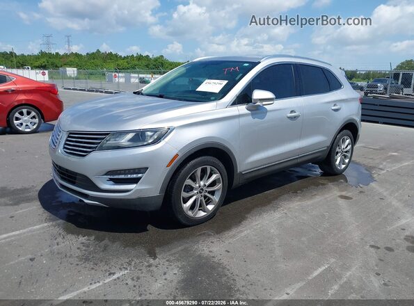 5LMCJ2C94JUL30369 2018 LINCOLN MKC Серебряный Передняя левая четверть