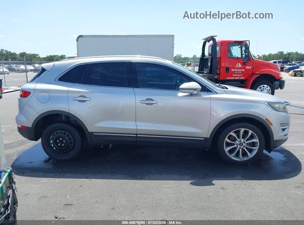 5LMCJ2C94JUL30369 2018 LINCOLN MKC Серебряный Вид щитка приборов