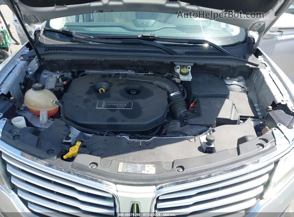 5LMCJ2C94JUL30369 2018 LINCOLN MKC Серебряный Вид сзади