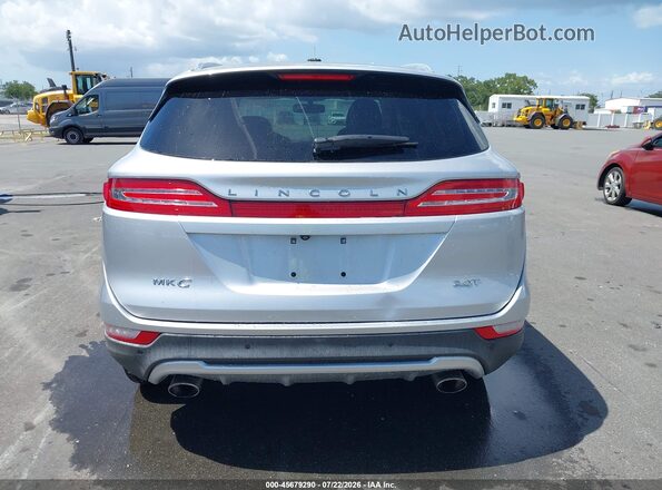 5LMCJ2C94JUL30369 2018 LINCOLN MKC Серебряный 