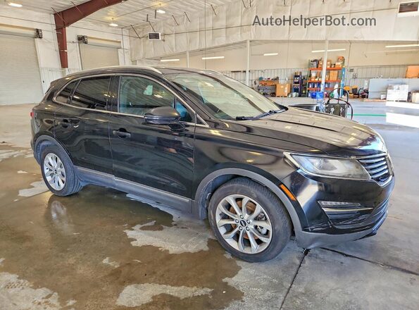 5LMCJ2D92HUL27382 2017 LINCOLN MKC Черный Вид спереди