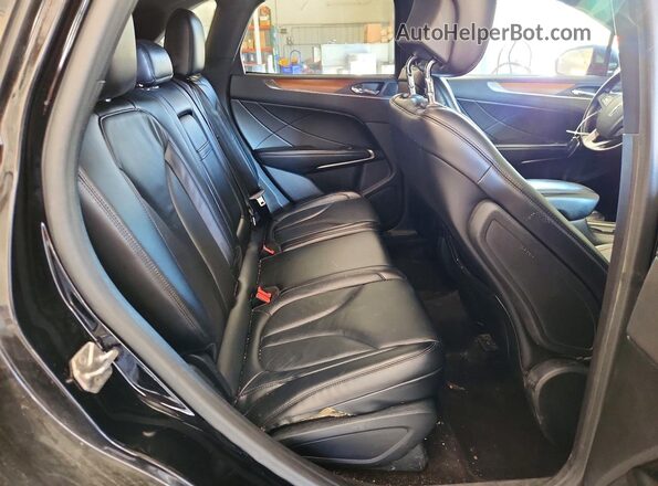 5LMCJ2D92HUL27382 2017 LINCOLN MKC Черный Вид подкапотного пространства
