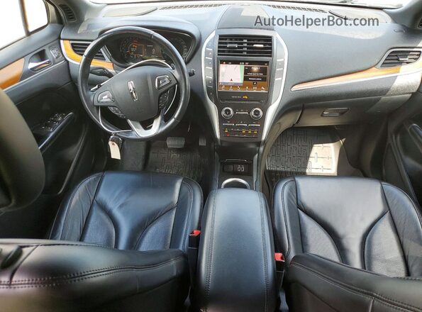 5LMCJ2D97KUL37901 2019 LINCOLN MKC White წინა პანელის ხედი