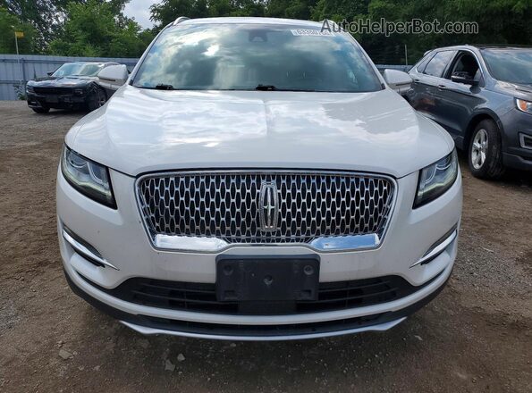 5LMCJ2D97KUL37901 2019 LINCOLN MKC White წინა ხედი