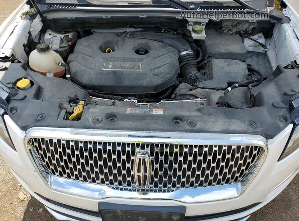 5LMCJ2D97KUL37901 2019 LINCOLN MKC White ძრავის განყოფილების ხედი
