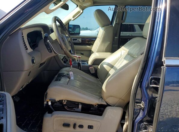 5LMJJ2HT6GEL11725 2016 LINCOLN NAVIGATOR Blue Front interior view
