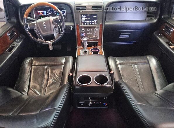 5LMJJ2JT2GEL00229 2016 LINCOLN NAVIGATOR Черный Вид панели приборов