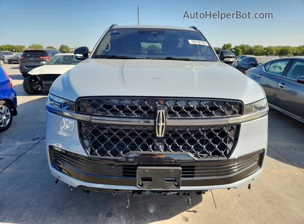5LMJJ2LG9SEL08563 2025 LINCOLN NAVIGATOR Gray Vista frontal