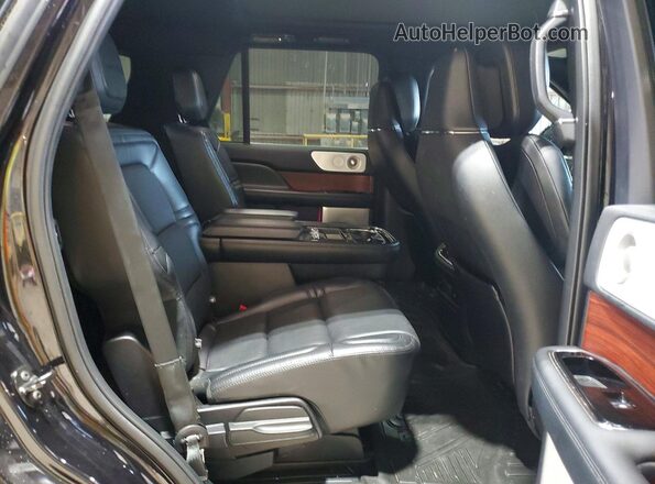 5LMJJ2LT9MEL01340 2021 LINCOLN NAVIGATOR Black უკანა სალონის ხედი