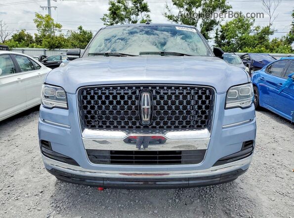 5LMJJ2TGXREL09747 2024 LINCOLN NAVIGATOR Silver Vista frontal
